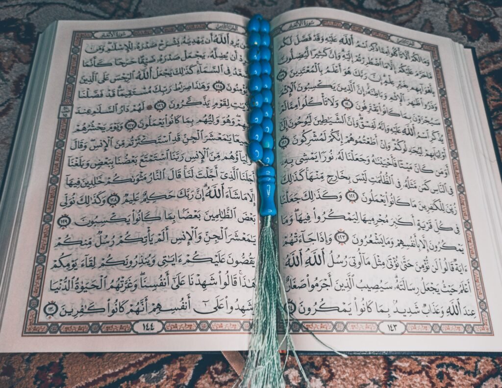 Keajaiban dan Keutamaan Membaca Al-Qur’an dalam Kehidupan Sehari-hari